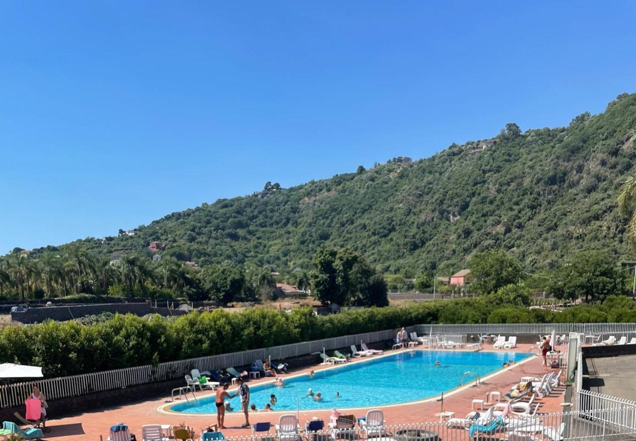 Tuttifrutti Holiday Acireale Buitenkant foto