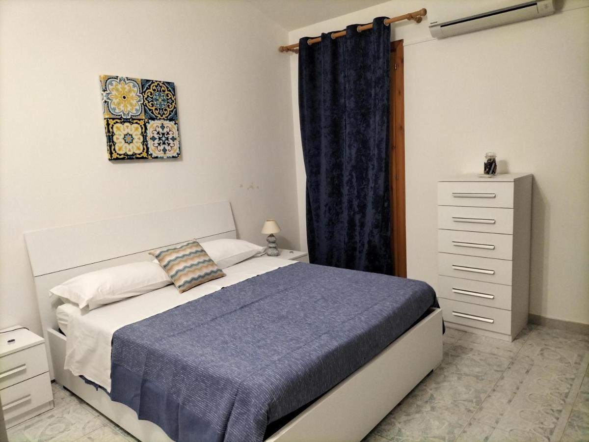 Tuttifrutti Holiday Acireale Buitenkant foto